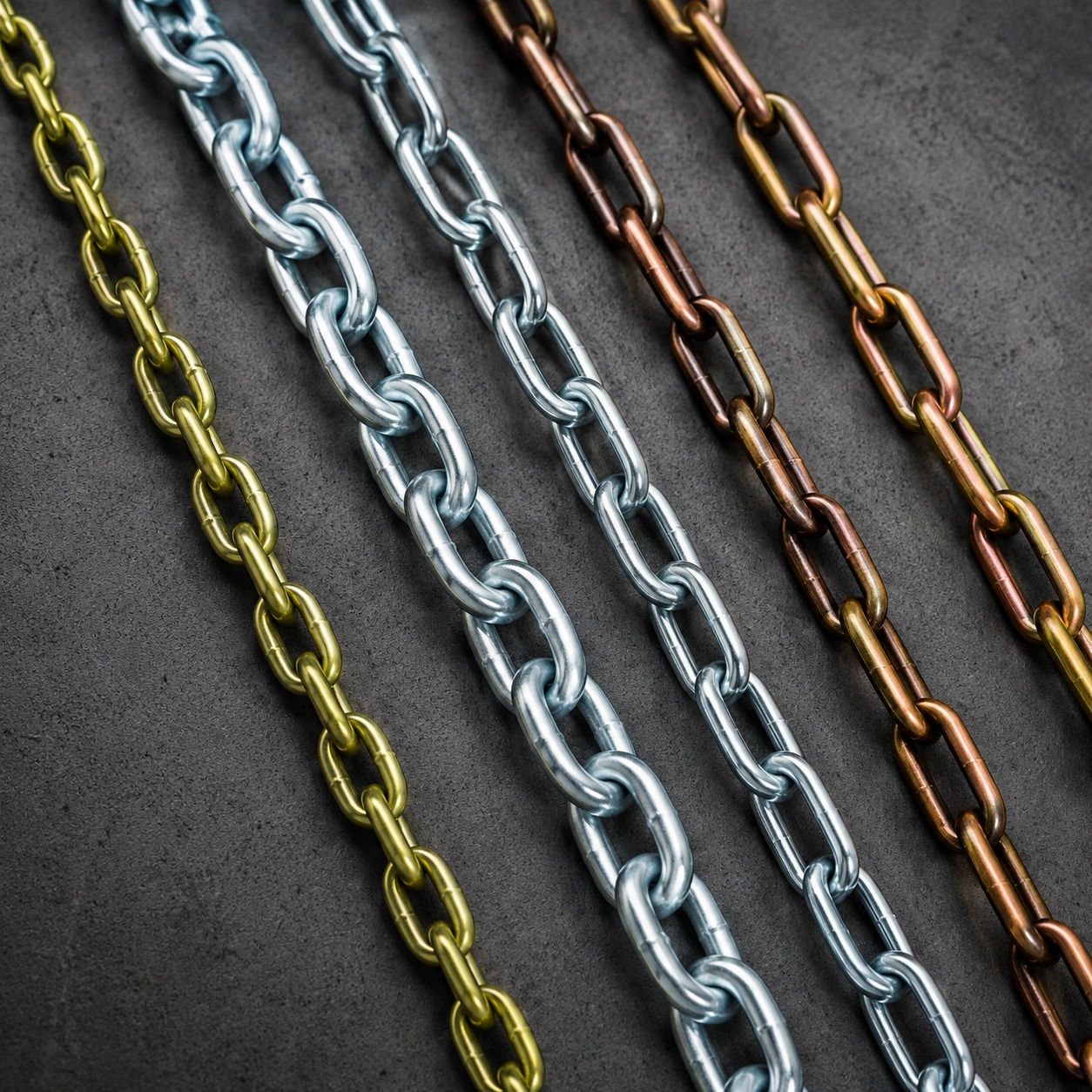 Long Link Chains